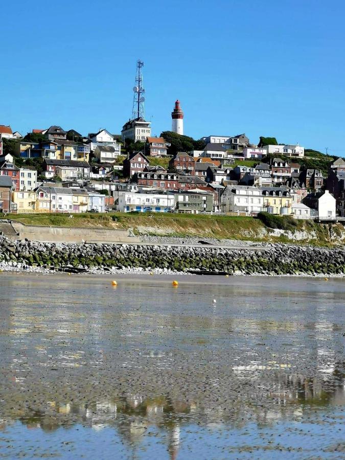 Charmant Appartement Vu Sur Mer Ault Eksteriør billede